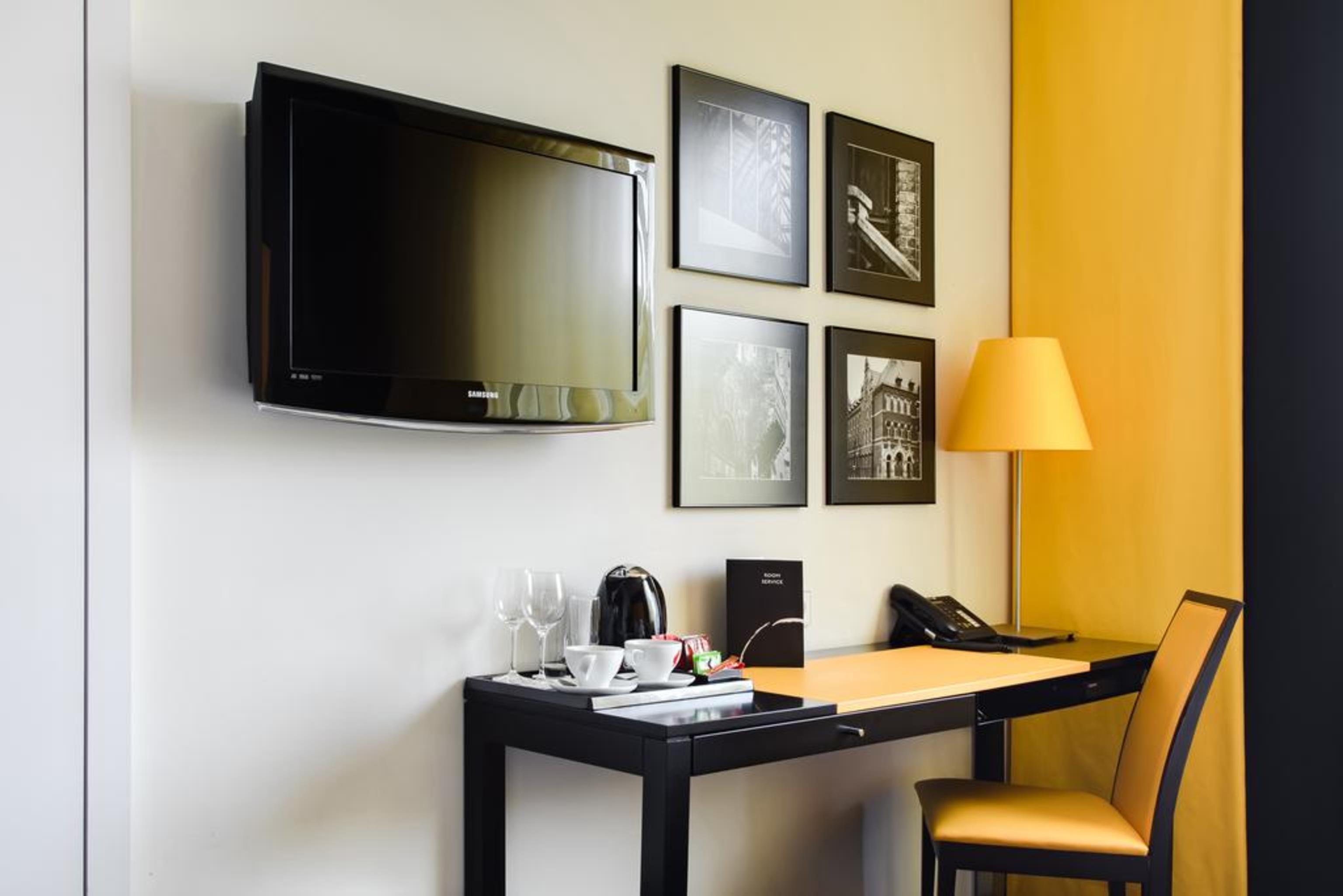 Vienna House Easy By Wyndham Katowice Hotel Exterior foto