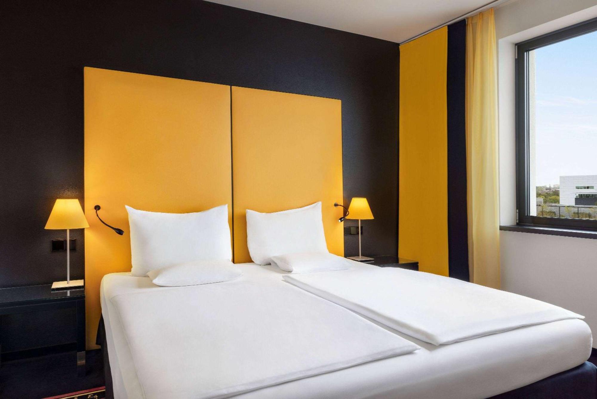 Vienna House Easy By Wyndham Katowice Hotel Exterior foto