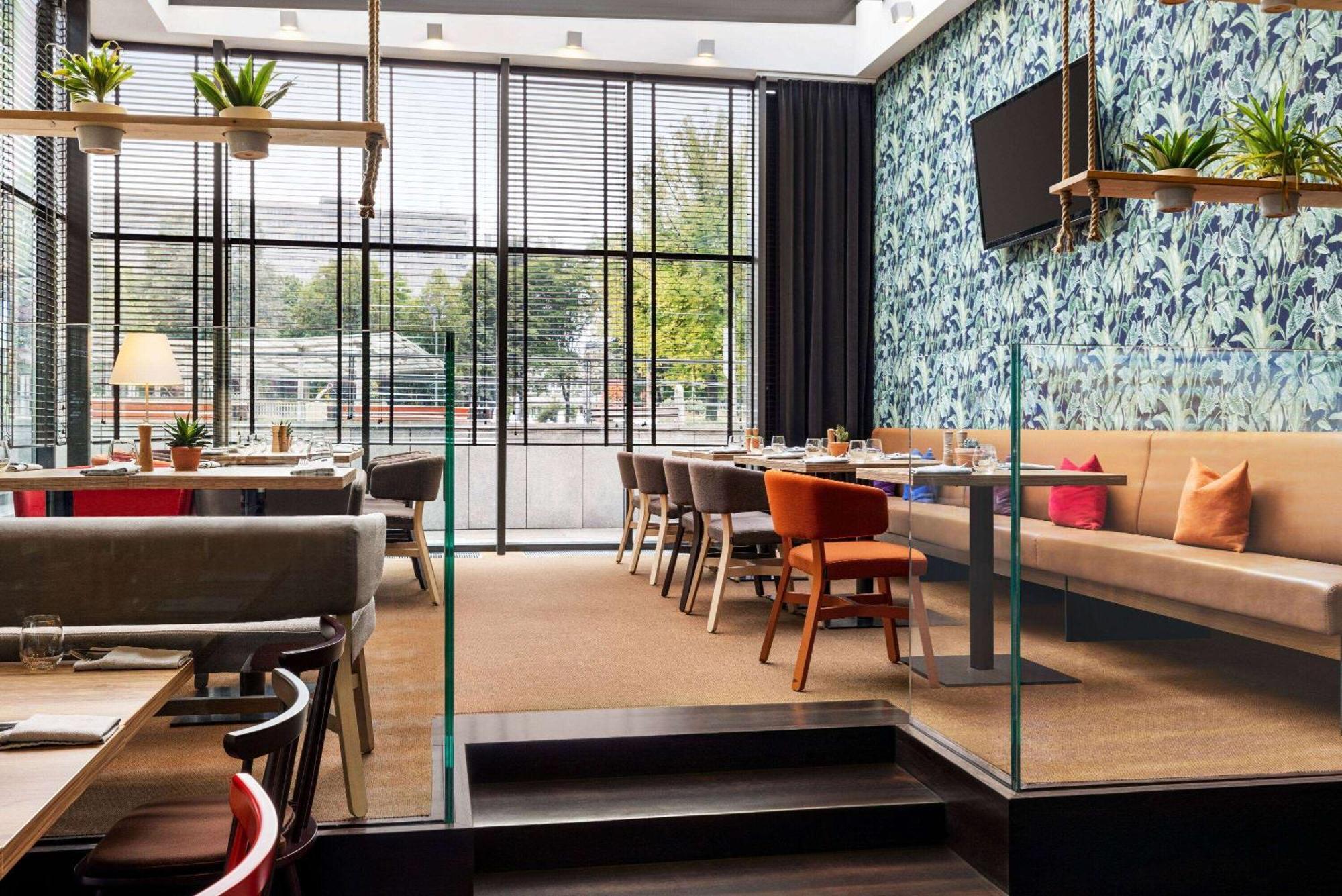 Vienna House Easy By Wyndham Katowice Hotel Exterior foto